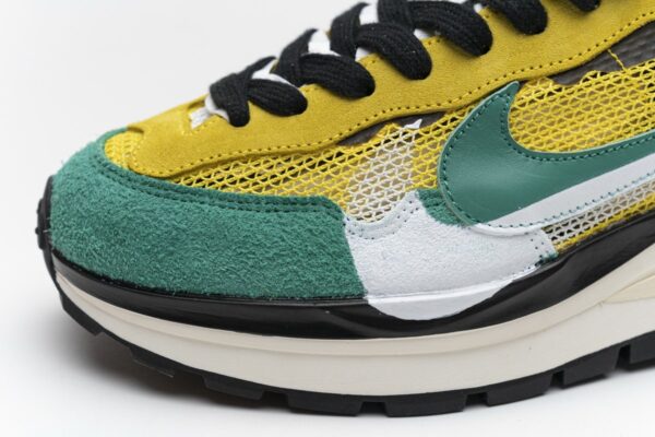 CI9928-300 Sacai x Nike Pegasua Vaporfly Yellow Green - Image 19