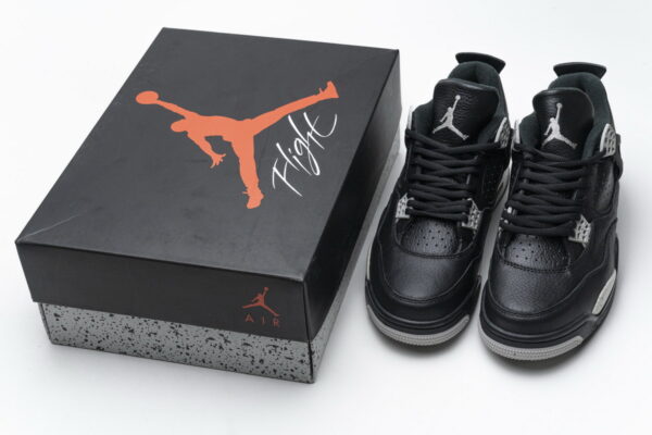 Air Jordan 4 Retro Oreo - Image 4